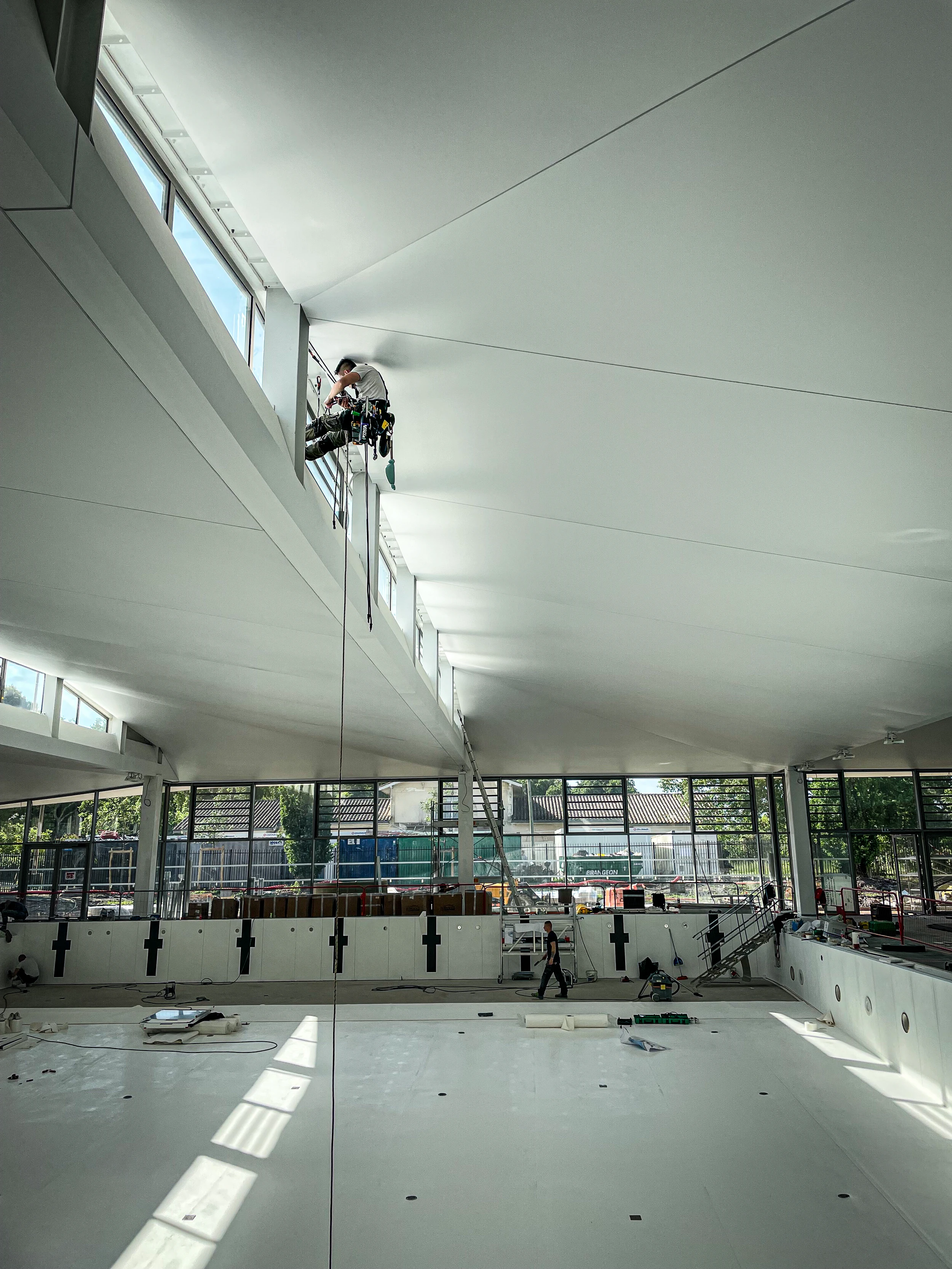 Intervention de cordistes MS Access pour nettoyage, complexité maximale chez GTM BÄTIMENT AQUITAINE à Pessac (bâtiment) – 4